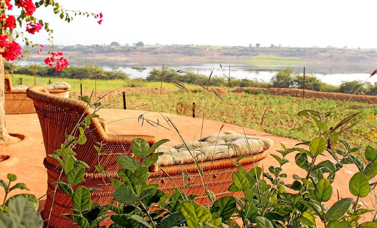 Bhadrawati - A Riverside Safari Lodge Ranthambore Esterno foto