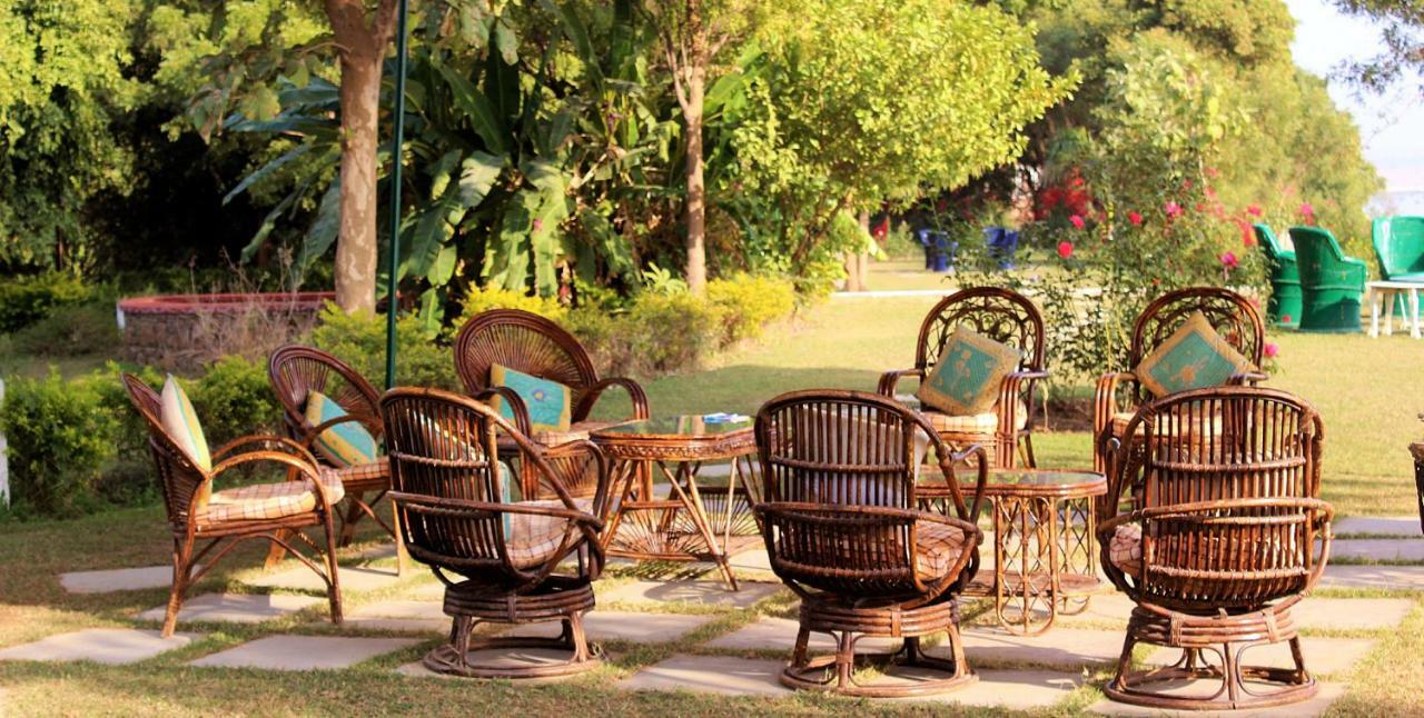 Bhadrawati - A Riverside Safari Lodge Ranthambore Esterno foto